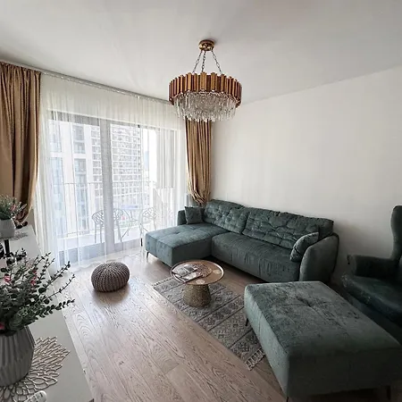 Beldorado - Waterfront Luxury Emerald 60m2 Апартаменты